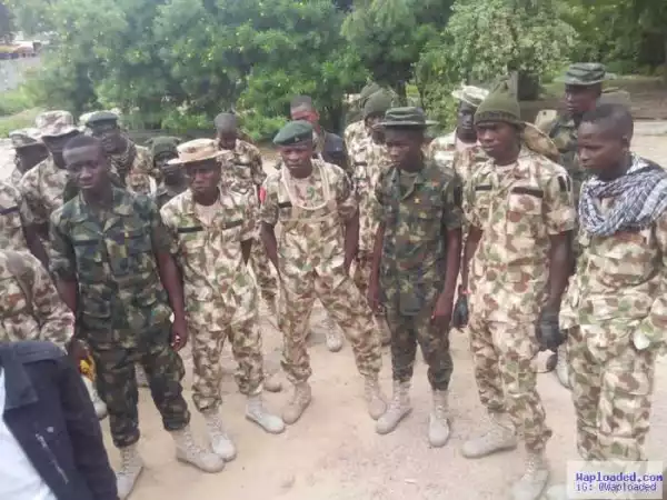 Newly Recruited Soldiers In Borno Take To The Streets To Show Their Color (Photos)